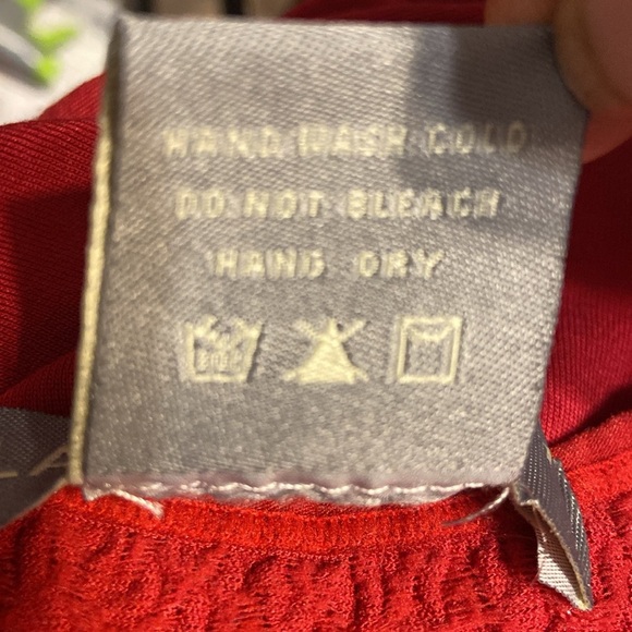 Lark + Grey red sleeveless maxi dress size
L/XL
B - Picture 8 of 8